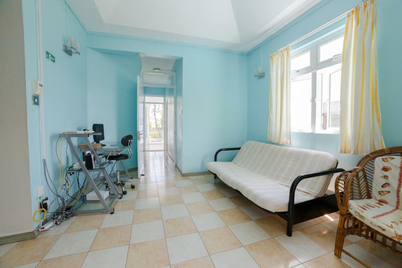 Villa Bella Charming Beachfront Guesthouse Blue Bay Εξωτερικό φωτογραφία